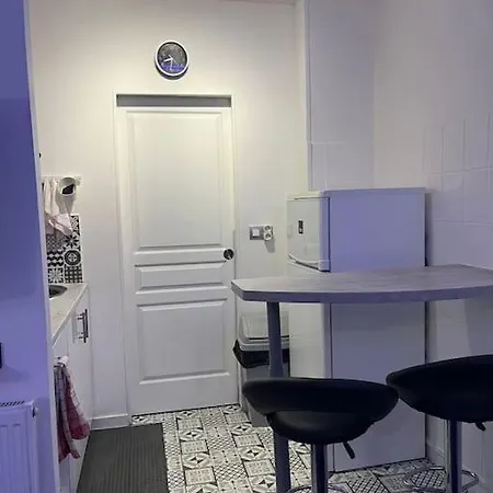 Charmant Studio Paris 17Eme Exterior photo