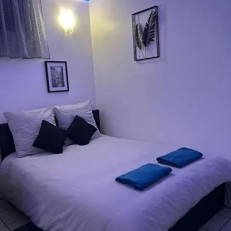 Charmant Studio Paris 17Eme Exterior photo